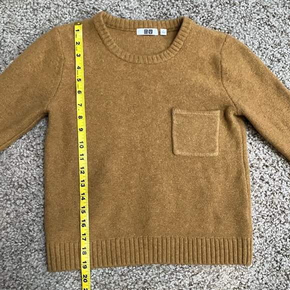 Uniqlo lambswool pocket sweater mustard color size S - Picture 8 of 9